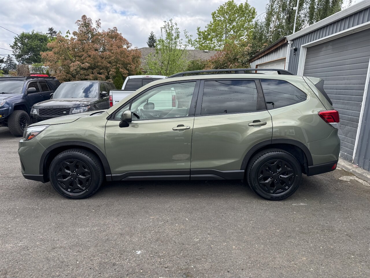 2020 Subaru Forester Premium AWD ADAPTIVE CRUISE BLIS   - Photo 4 - Portland, OR 97211
