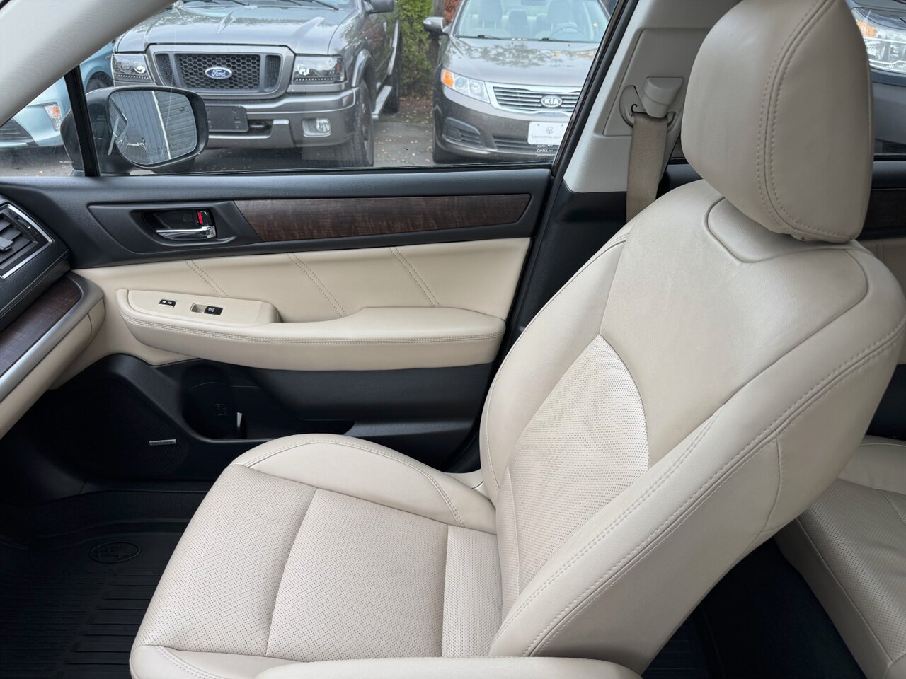 2019 Subaru Outback 2.5i Limited EYESIGHT BLIS LEATHER   - Photo 28 - Portland, OR 97211