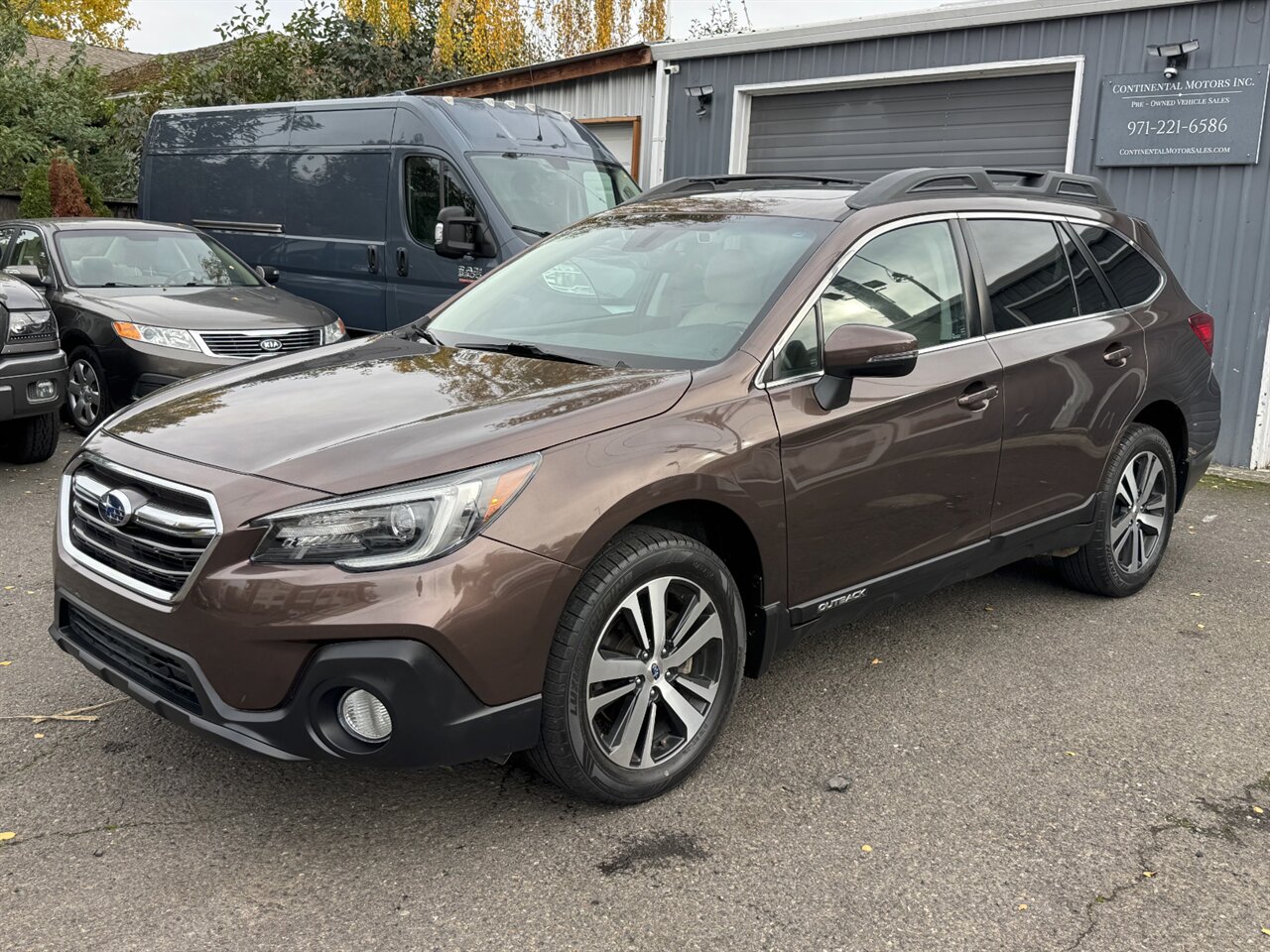 2019 Subaru Outback 2.5i Limited EYESIGHT BLIS LEATHER   - Photo 3 - Portland, OR 97211