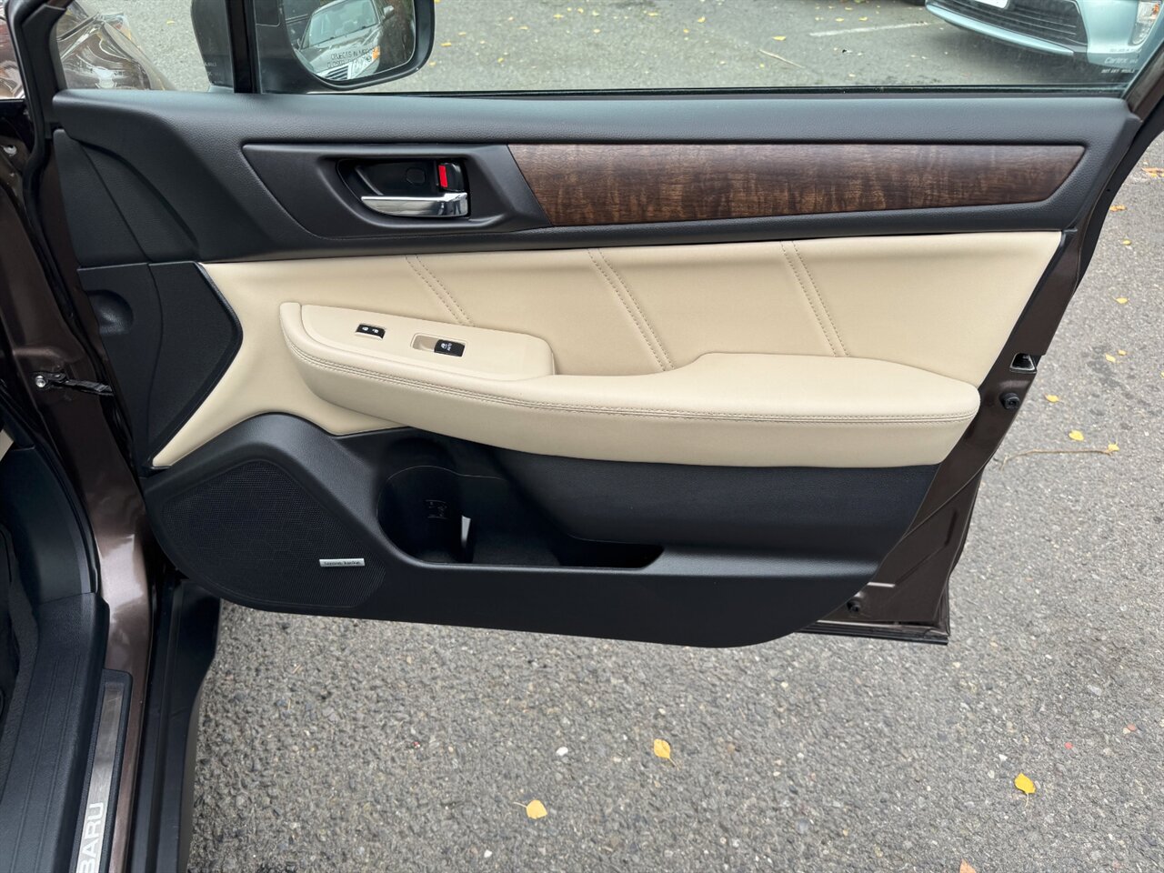 2019 Subaru Outback 2.5i Limited EYESIGHT BLIS LEATHER   - Photo 20 - Portland, OR 97211