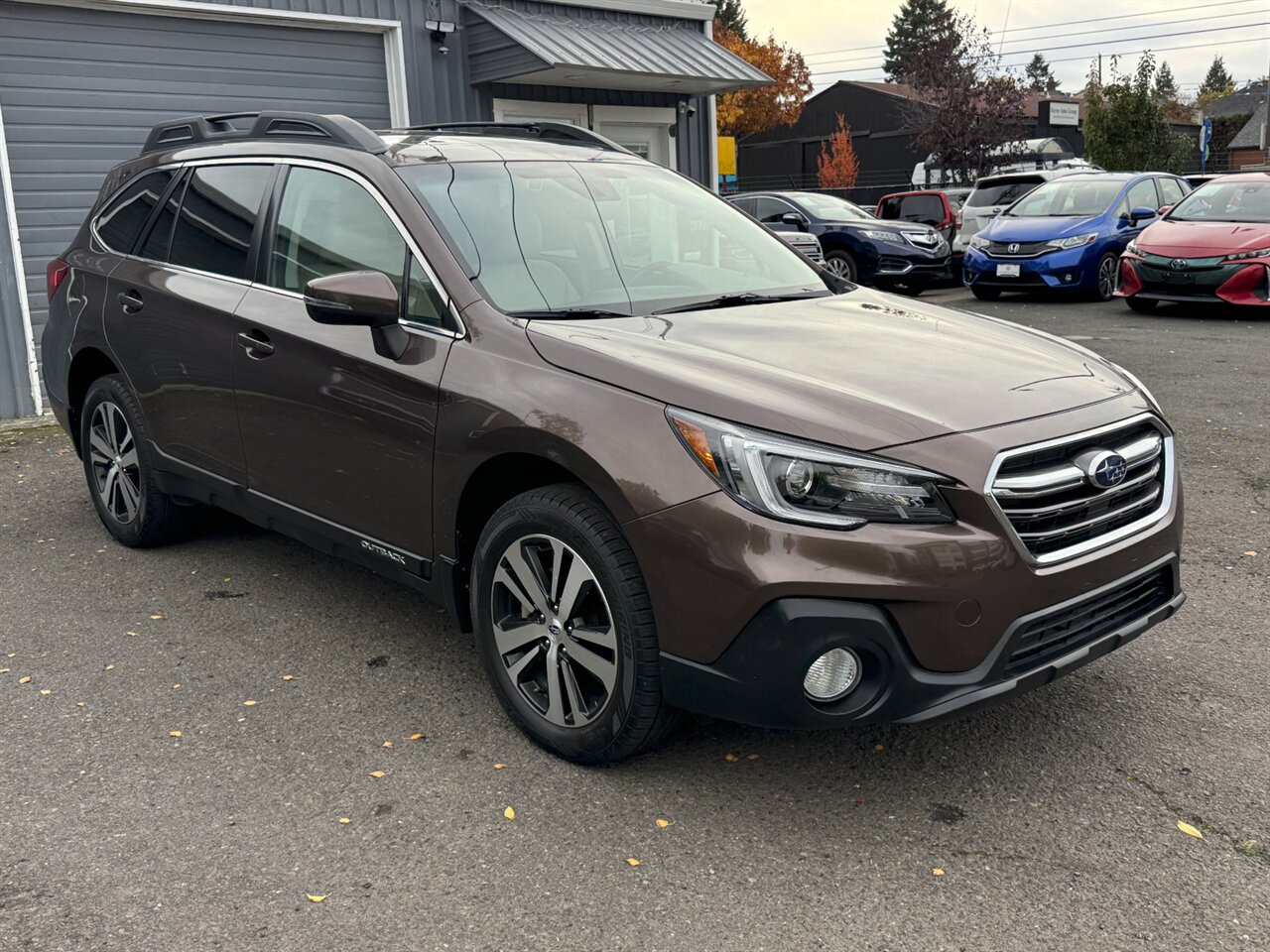 2019 Subaru Outback 2.5i Limited EYESIGHT BLIS LEATHER   - Photo 6 - Portland, OR 97211