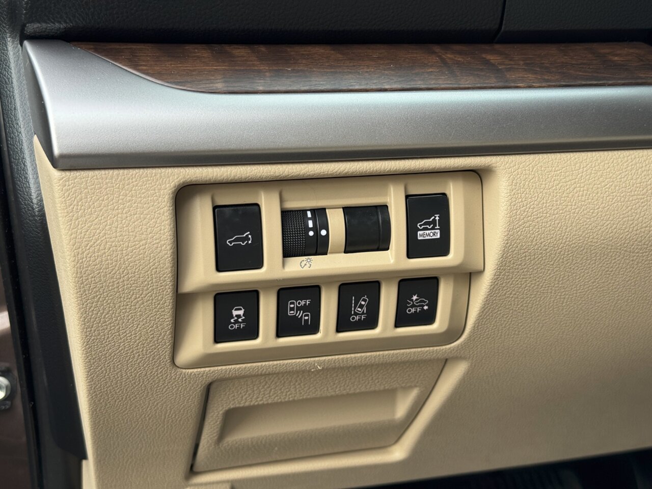 2019 Subaru Outback 2.5i Limited EYESIGHT BLIS LEATHER   - Photo 22 - Portland, OR 97211