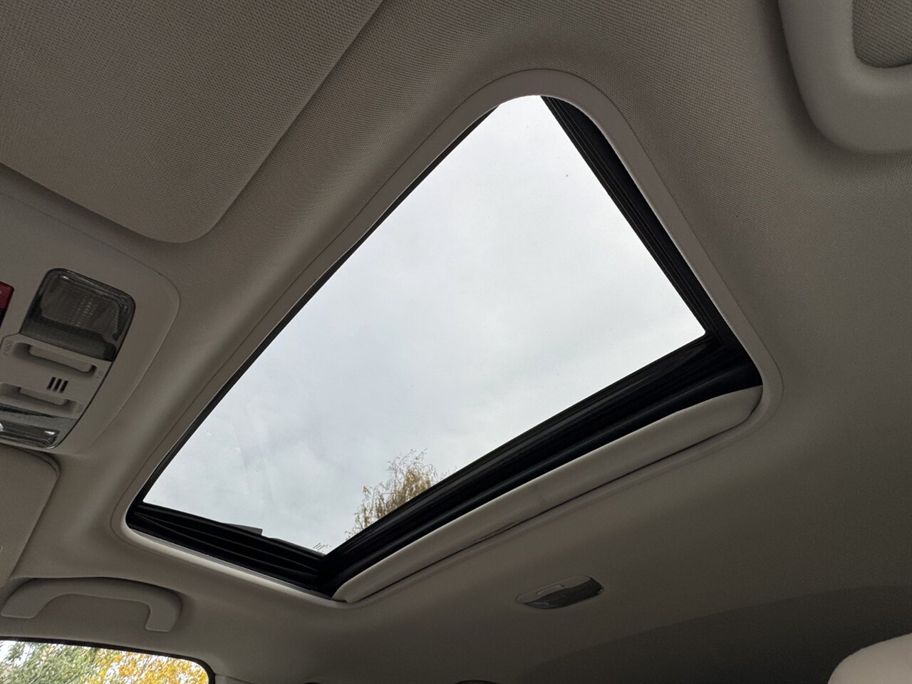 2019 Subaru Outback 2.5i Limited EYESIGHT BLIS LEATHER   - Photo 35 - Portland, OR 97211