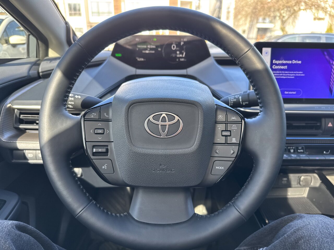 2024 Toyota Prius Limited HYBRID 52 / 52 MPG   - Photo 24 - Portland, OR 97211