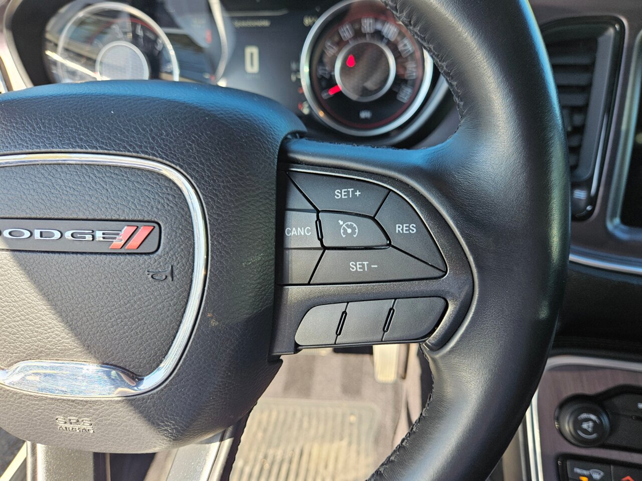 2016 Dodge Challenger SXT - Photo 20 - Portland, OR 97211