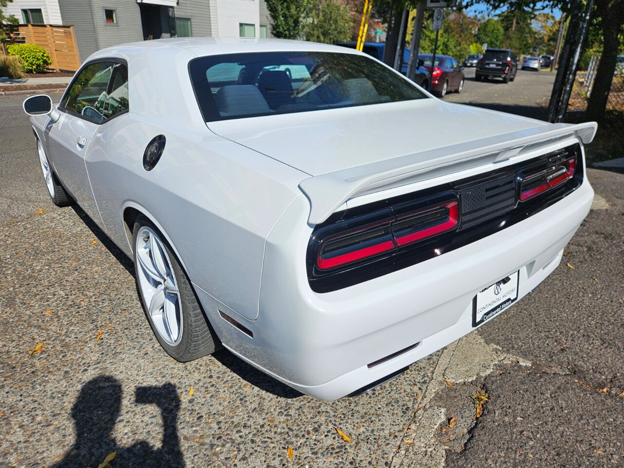2016 Dodge Challenger SXT - Photo 5 - Portland, OR 97211