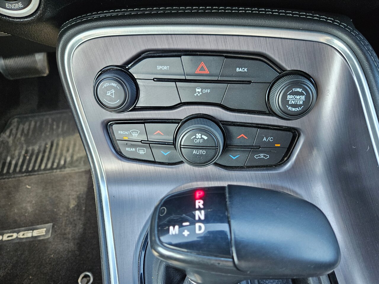 2016 Dodge Challenger SXT - Photo 30 - Portland, OR 97211