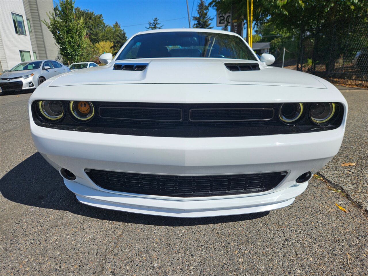 2016 Dodge Challenger SXT - Photo 4 - Portland, OR 97211