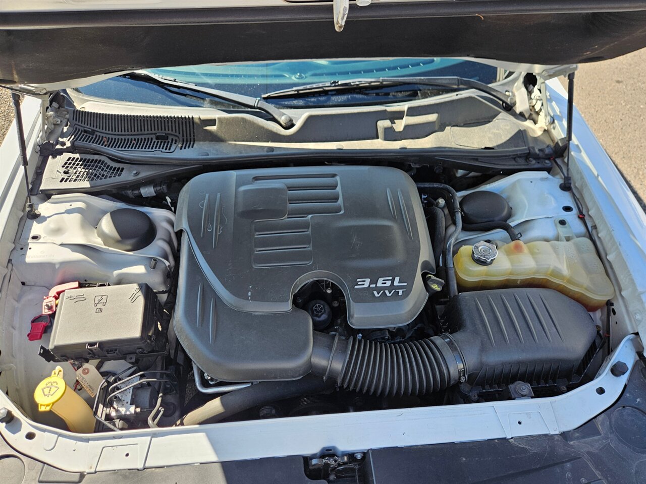 2016 Dodge Challenger SXT - Photo 14 - Portland, OR 97211