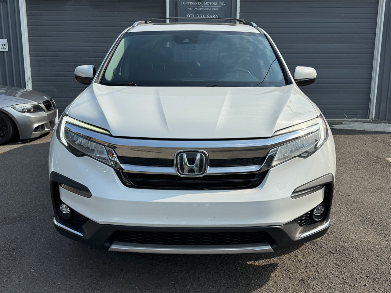 2020 Honda Pilot Touring w/Rear Captain's Chairs - Photo 5 - Portland, OR 97211