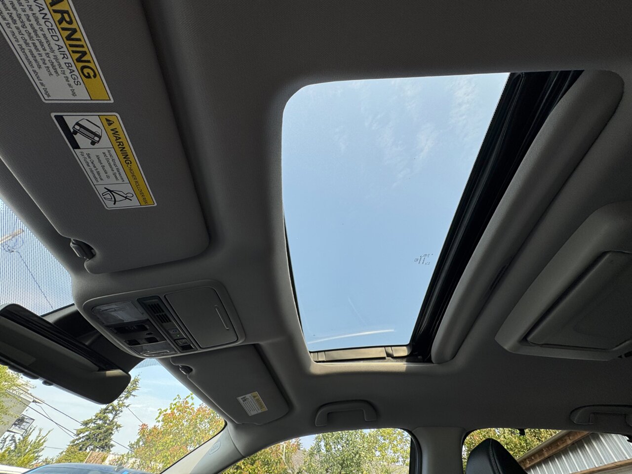 2020 Honda Pilot Touring w/Rear Captain's Chairs - Photo 36 - Portland, OR 97211