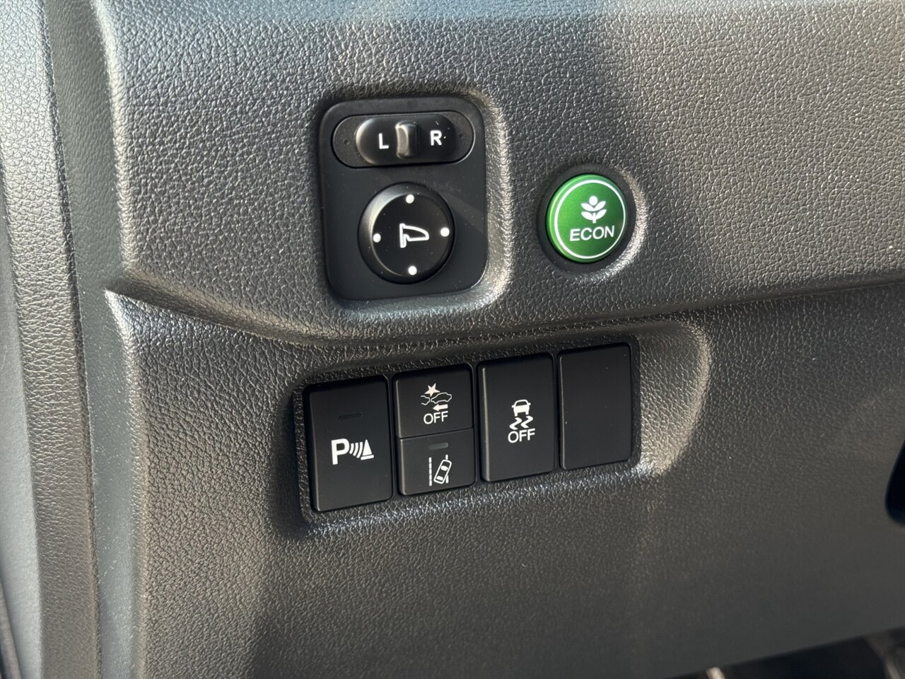 2020 Honda Pilot Touring w/Rear Captain's Chairs - Photo 26 - Portland, OR 97211