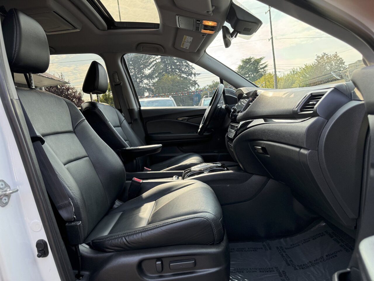 2020 Honda Pilot Touring w/Rear Captain's Chairs - Photo 23 - Portland, OR 97211