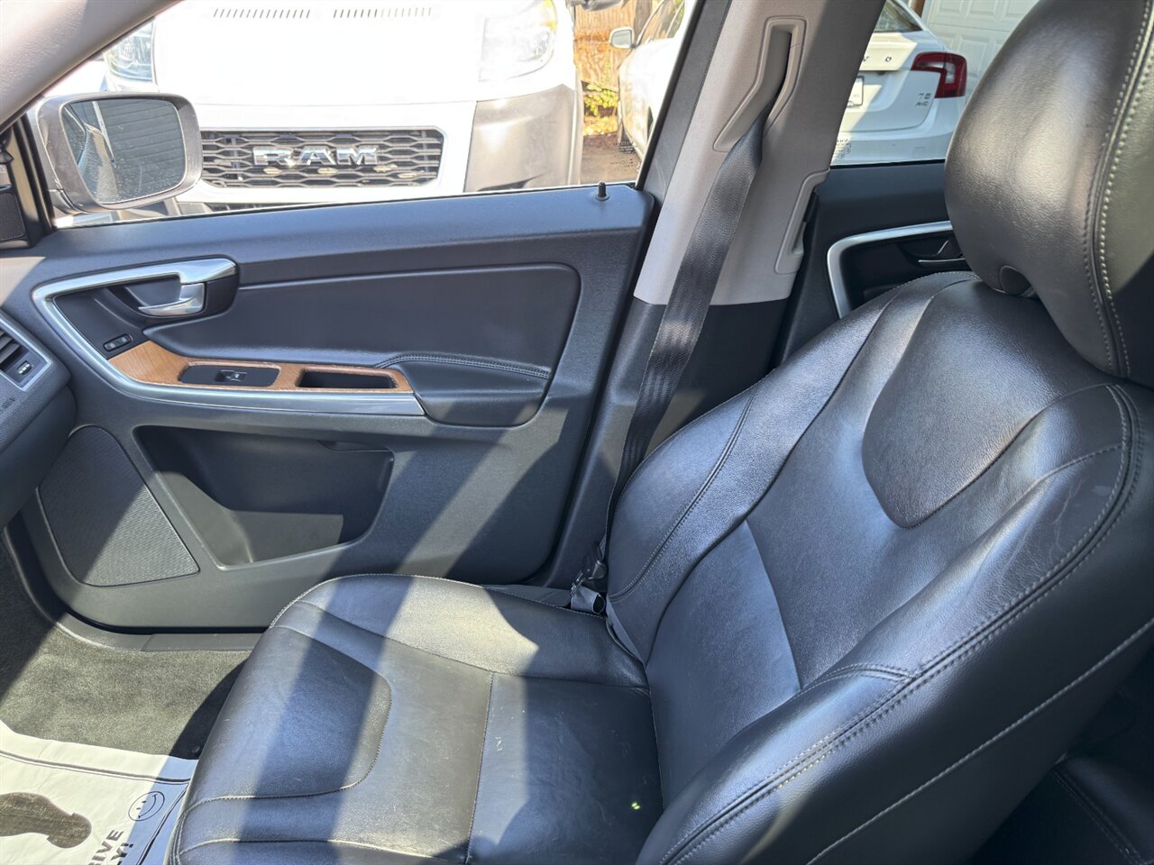 2017 Volvo XC60 T5 Inscription AWD ADAPTIVE CRUISE - Photo 26 - Portland, OR 97211