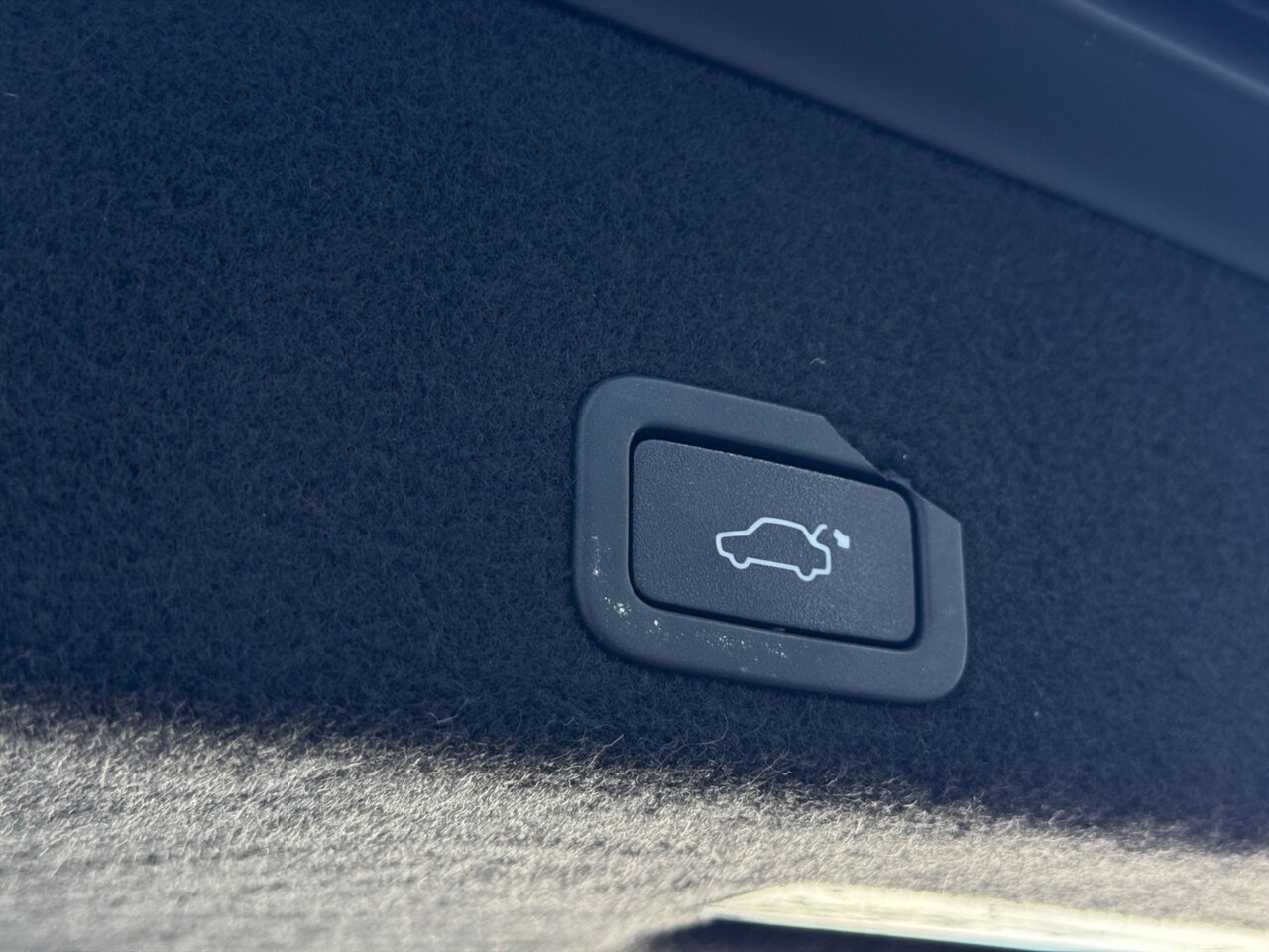 2017 Volvo XC60 T5 Inscription AWD ADAPTIVE CRUISE - Photo 15 - Portland, OR 97211