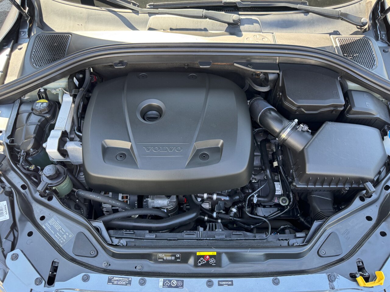 2017 Volvo XC60 T5 Inscription AWD ADAPTIVE CRUISE - Photo 31 - Portland, OR 97211