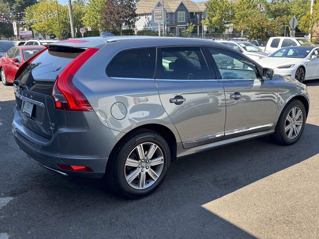 2017 Volvo XC60 T5 Inscription AWD ADAPTIVE CRUISE - Photo 7 - Portland, OR 97211