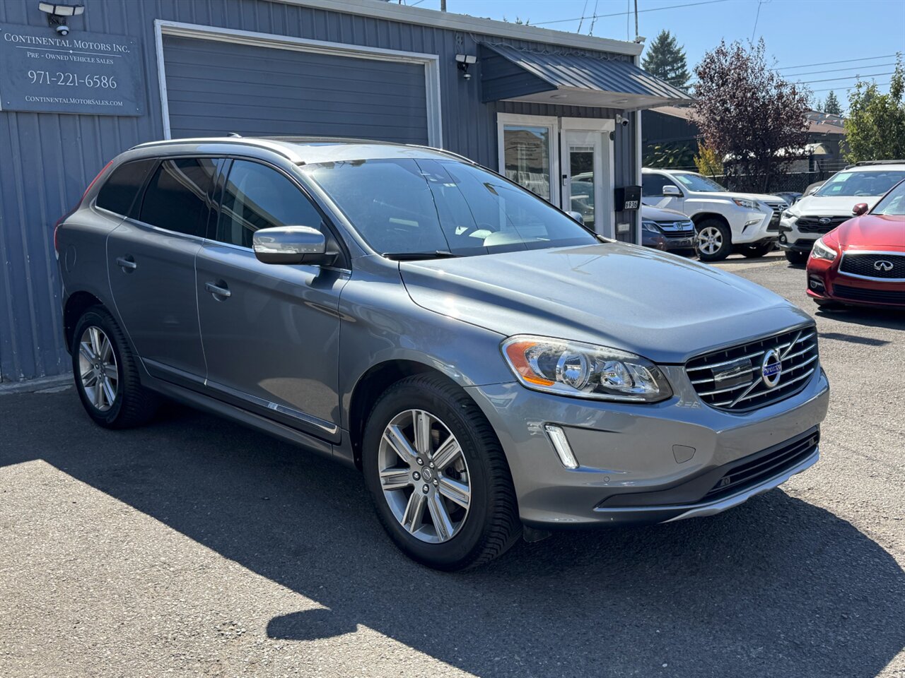 2017 Volvo XC60 T5 Inscription AWD ADAPTIVE CRUISE - Photo 5 - Portland, OR 97211