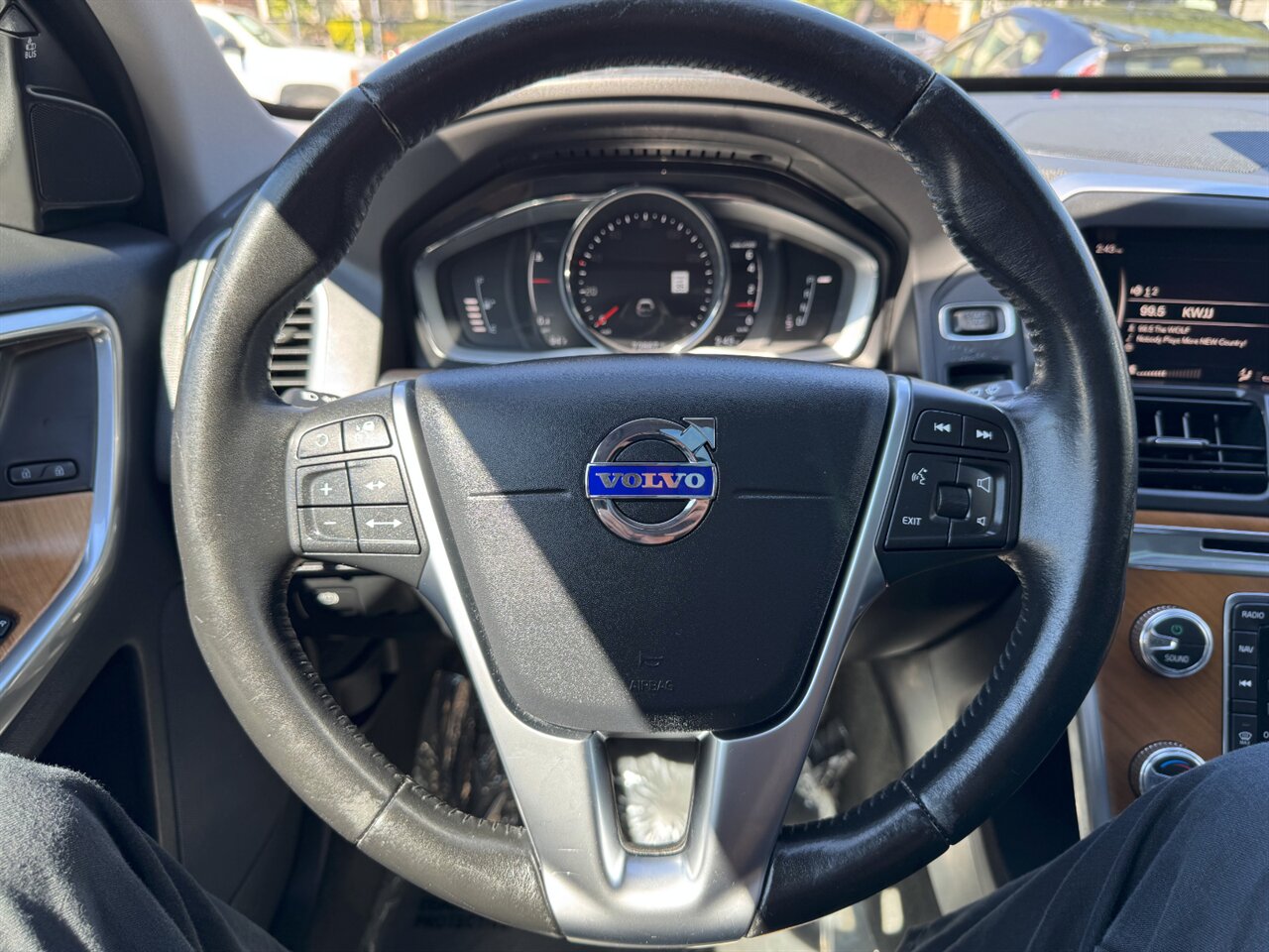 2017 Volvo XC60 T5 Inscription AWD ADAPTIVE CRUISE - Photo 21 - Portland, OR 97211