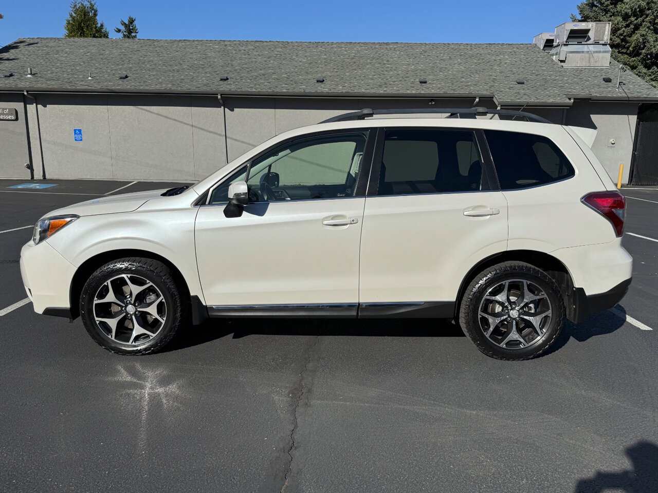 2015 Subaru Forester 2.0XT Touring LOADED   - Photo 4 - Portland, OR 97211
