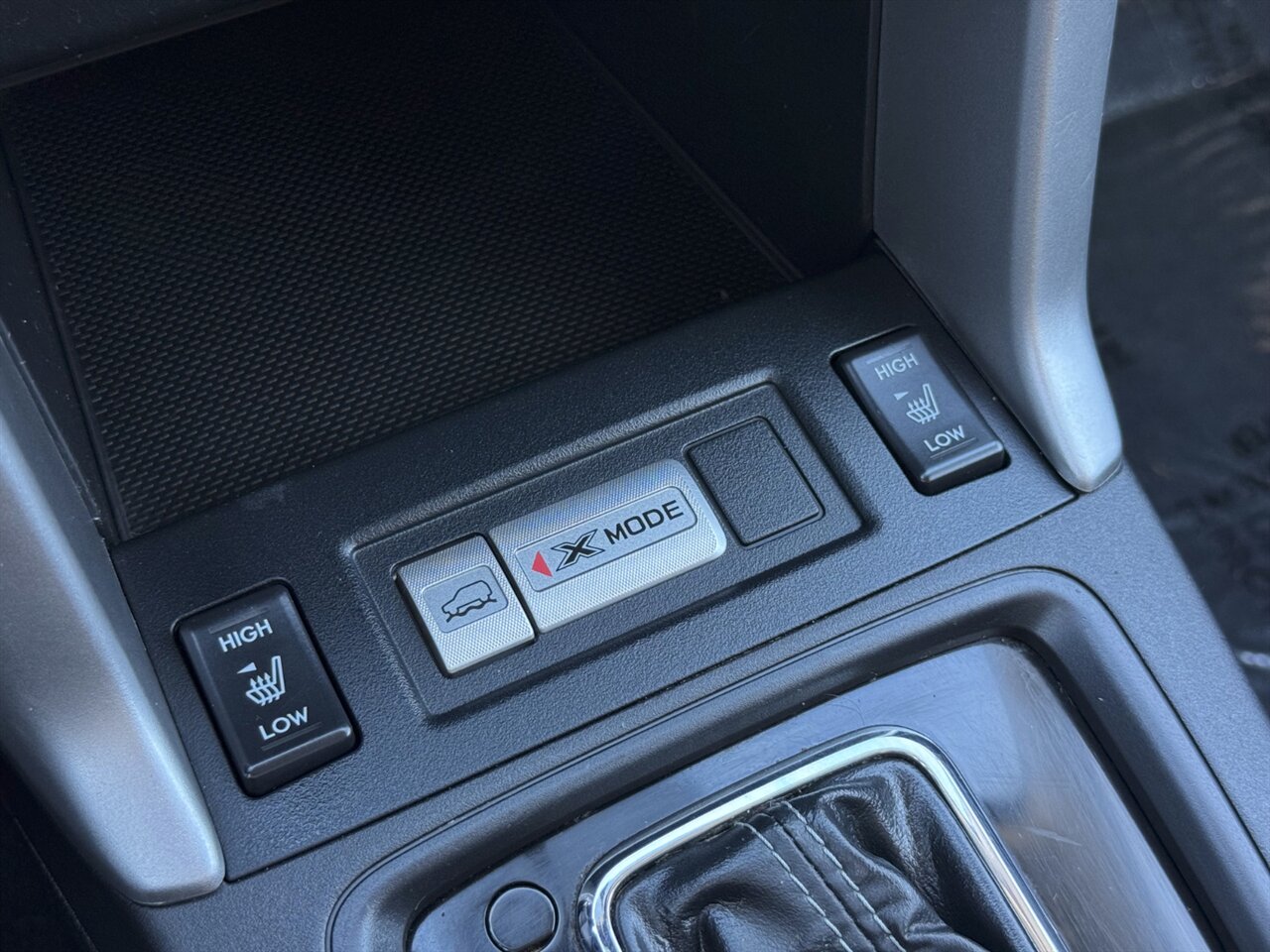 2015 Subaru Forester 2.0XT Touring LOADED   - Photo 31 - Portland, OR 97211