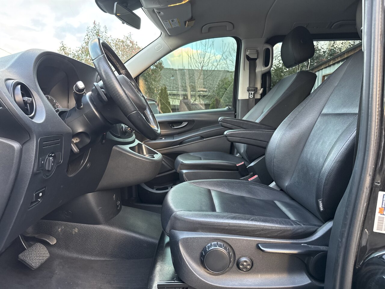 2018 Mercedes-Benz Metris Passenger   - Photo 11 - Portland, OR 97211