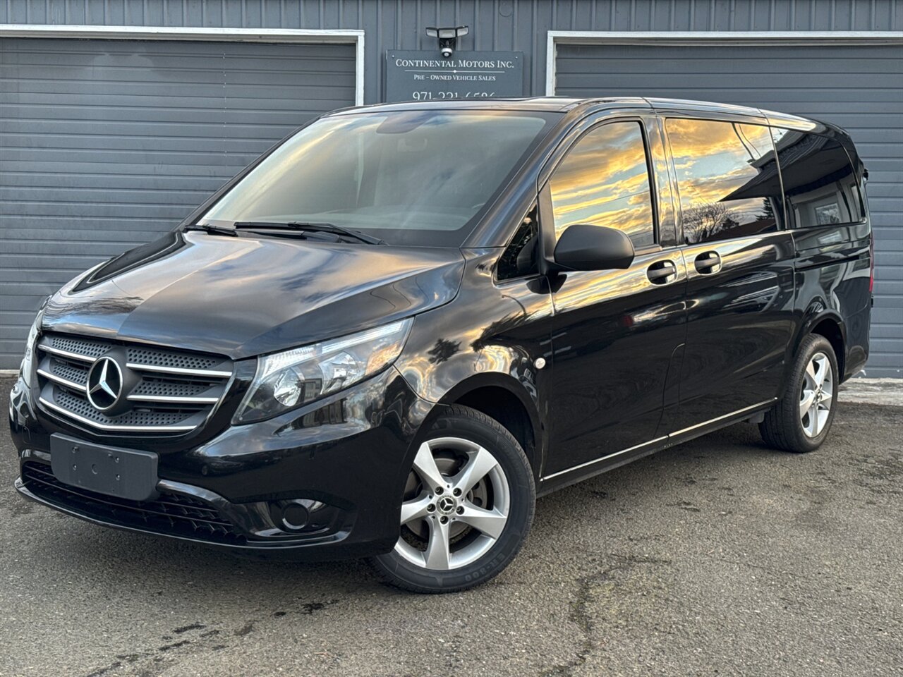 2018 Mercedes-Benz Metris Passenger   - Photo 1 - Portland, OR 97211