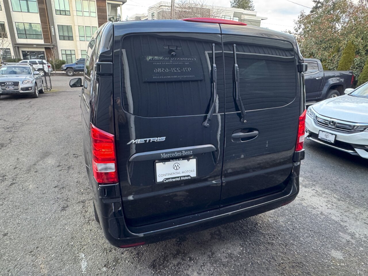 2018 Mercedes-Benz Metris Passenger   - Photo 9 - Portland, OR 97211
