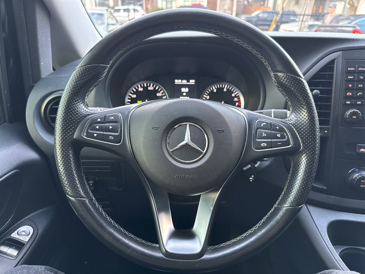 2018 Mercedes-Benz Metris Passenger   - Photo 20 - Portland, OR 97211