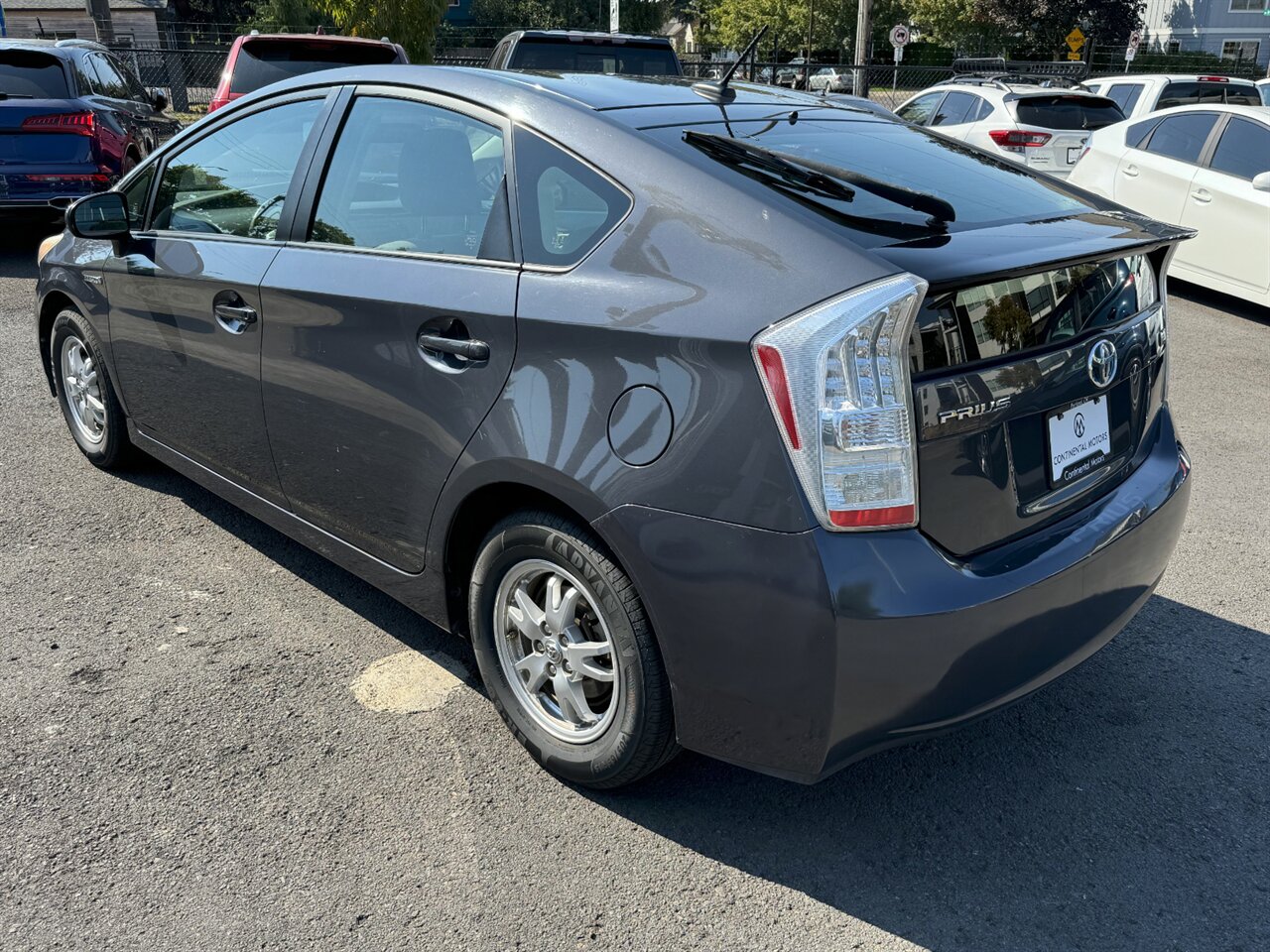 2010 Toyota Prius I 51 CITY 48 HWY MPG   - Photo 9 - Portland, OR 97211