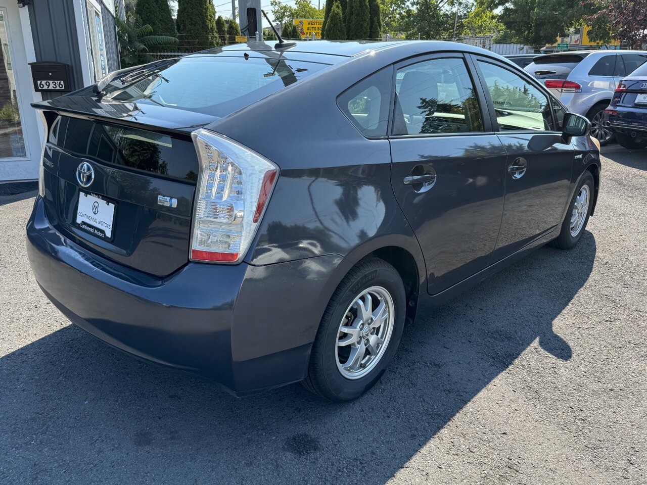 2010 Toyota Prius I 51 CITY 48 HWY MPG   - Photo 7 - Portland, OR 97211