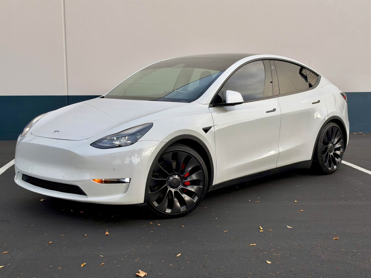 2021 Tesla Model Y Performance - $4000 EV REBATE - Photo 1 - Portland, OR 97211