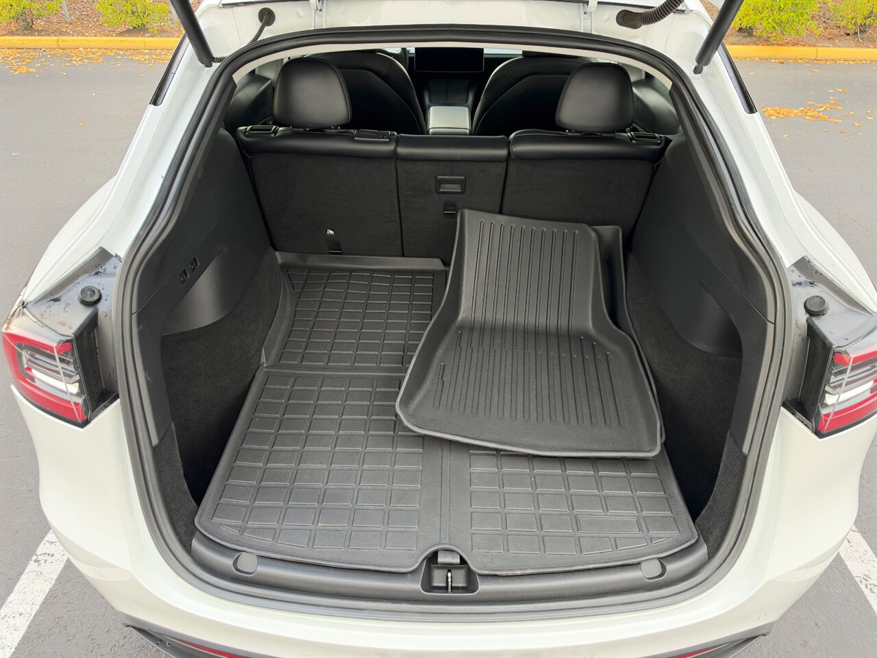 2021 Tesla Model Y Performance - $4000 EV REBATE - Photo 17 - Portland, OR 97211