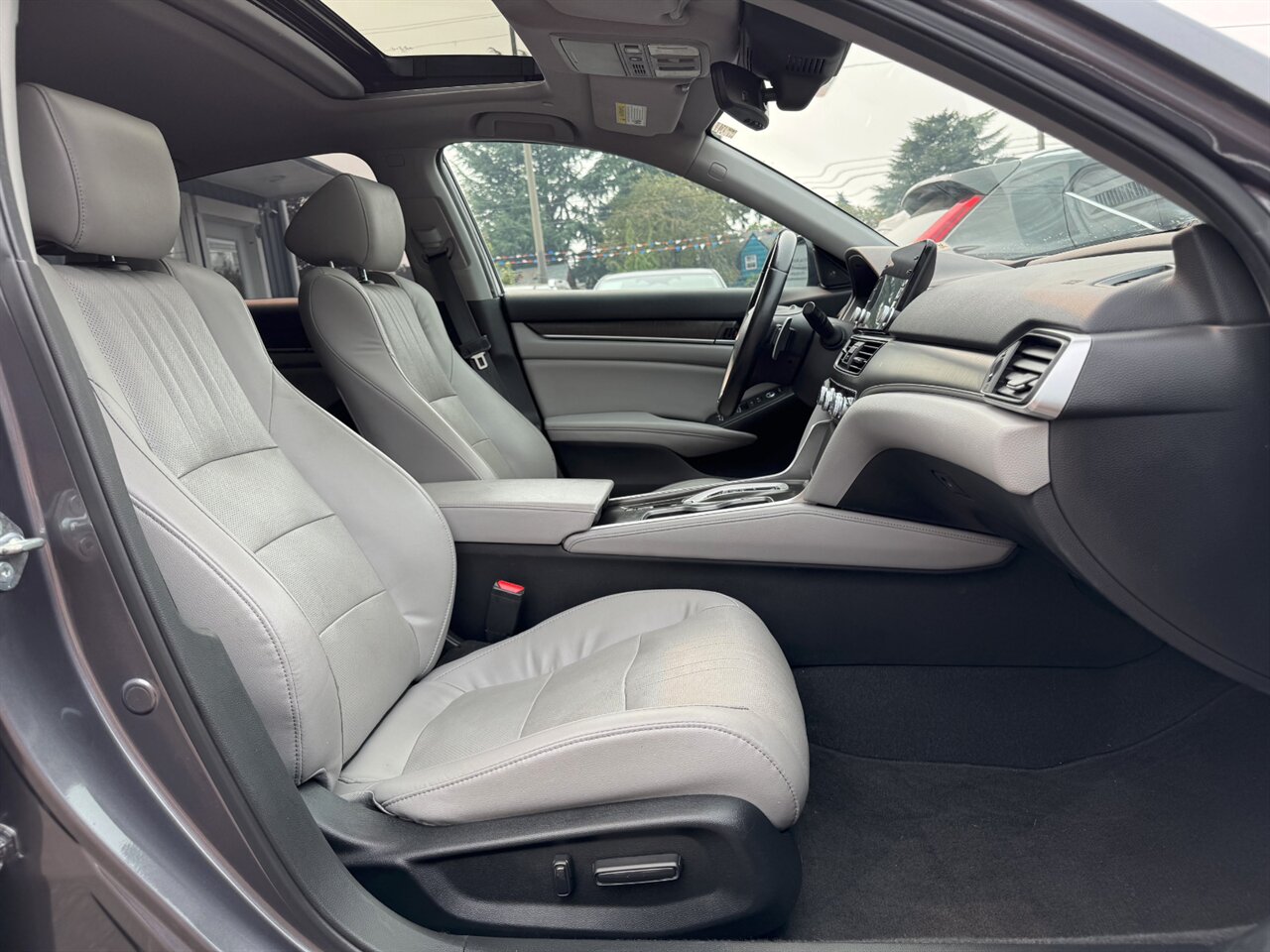 2018 Honda Accord Hybrid Touring - Photo 18 - Portland, OR 97211