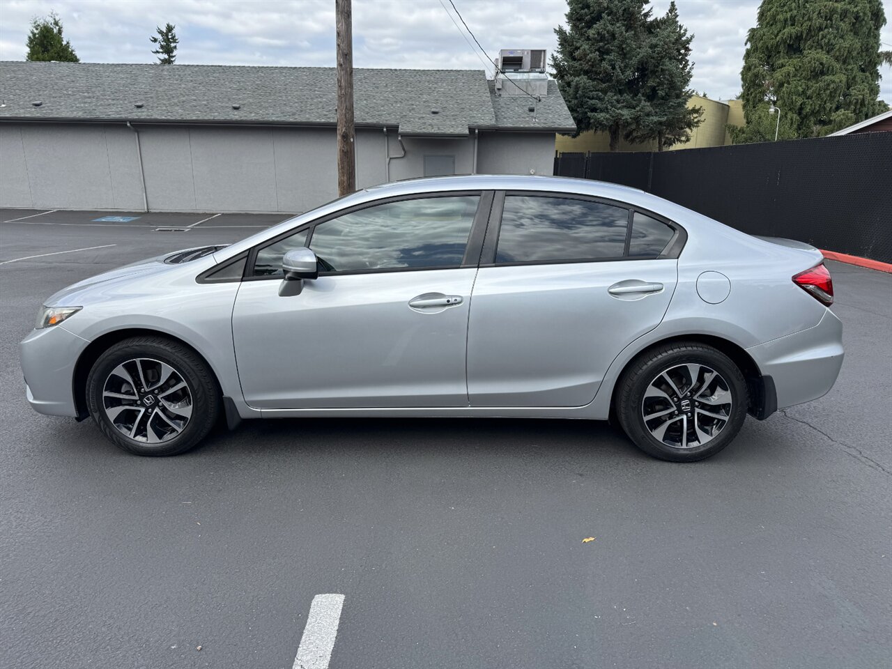 2015 Honda Civic EX KEYLESS SUNROOF BACKUP CAMERA - Photo 4 - Portland, OR 97211