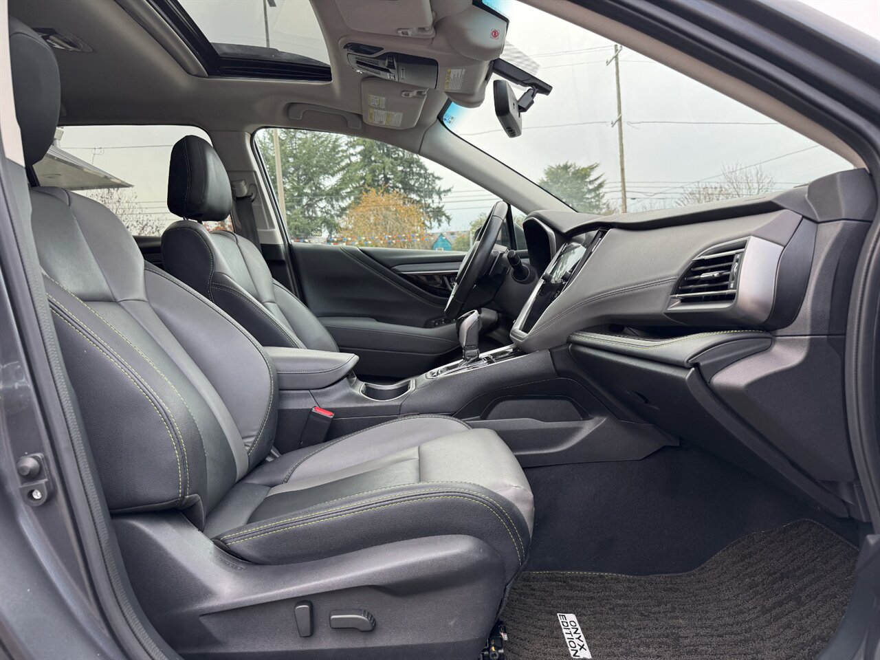 2022 Subaru Outback Onyx Edition XT - Photo 19 - Portland, OR 97211