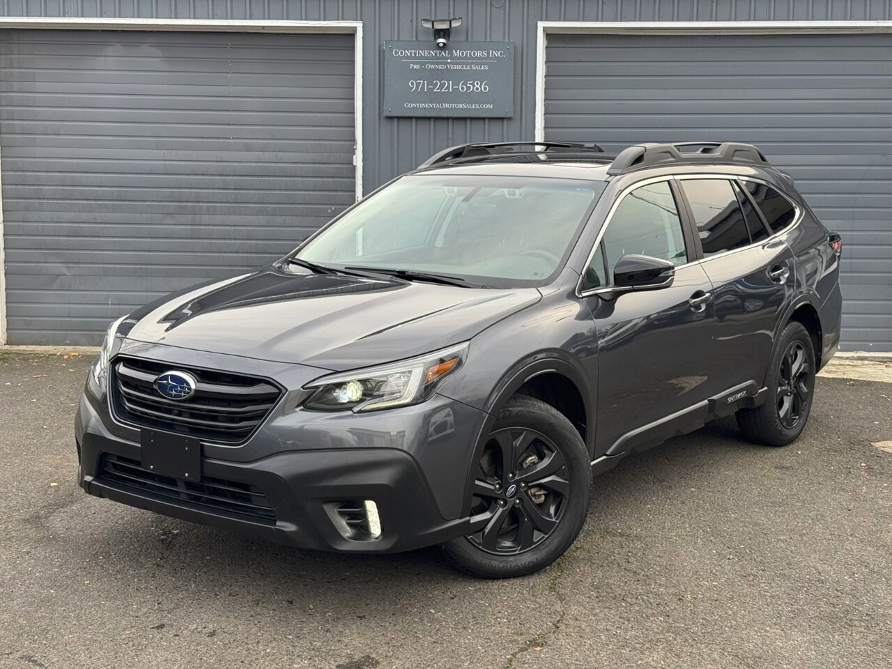 2022 Subaru Outback Onyx Edition XT - Photo 1 - Portland, OR 97211