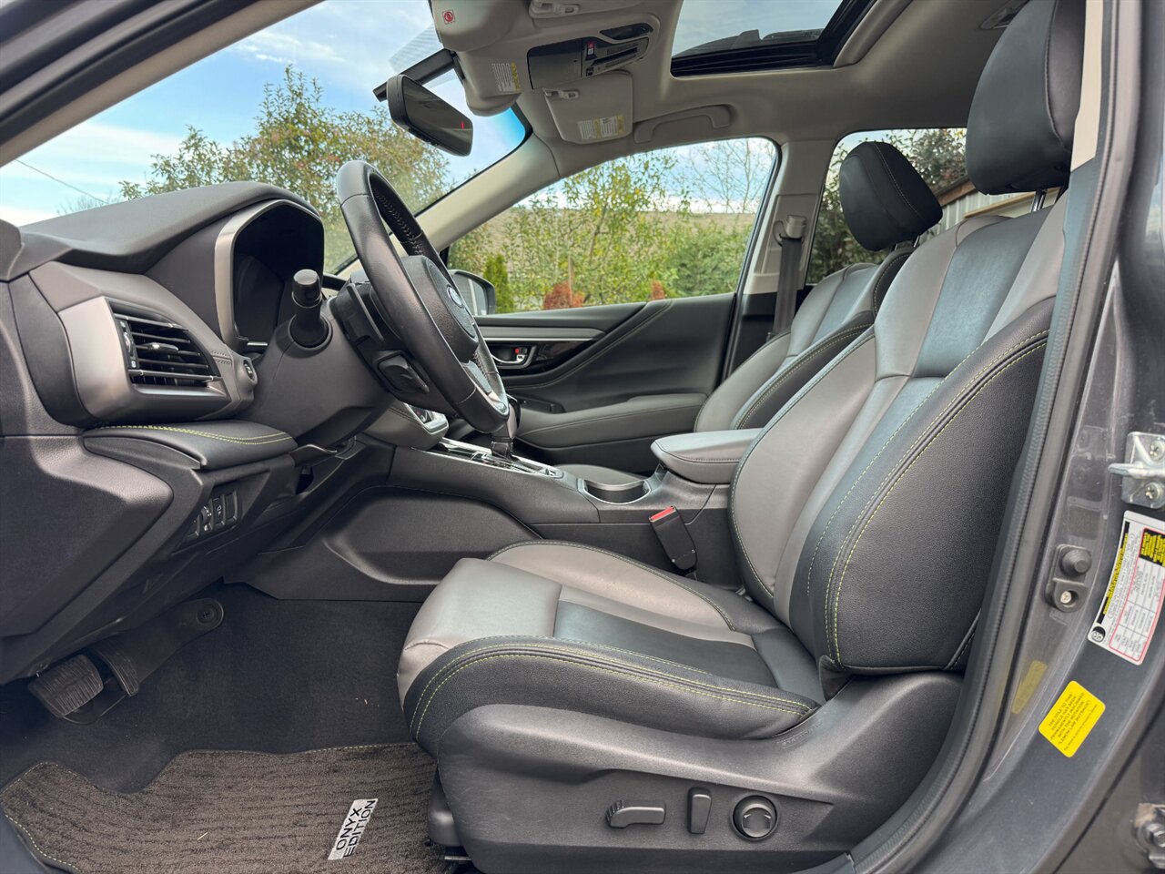2022 Subaru Outback Onyx Edition XT - Photo 11 - Portland, OR 97211