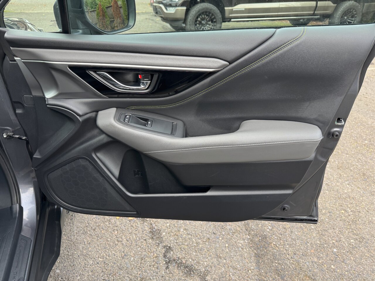 2022 Subaru Outback Onyx Edition XT - Photo 20 - Portland, OR 97211