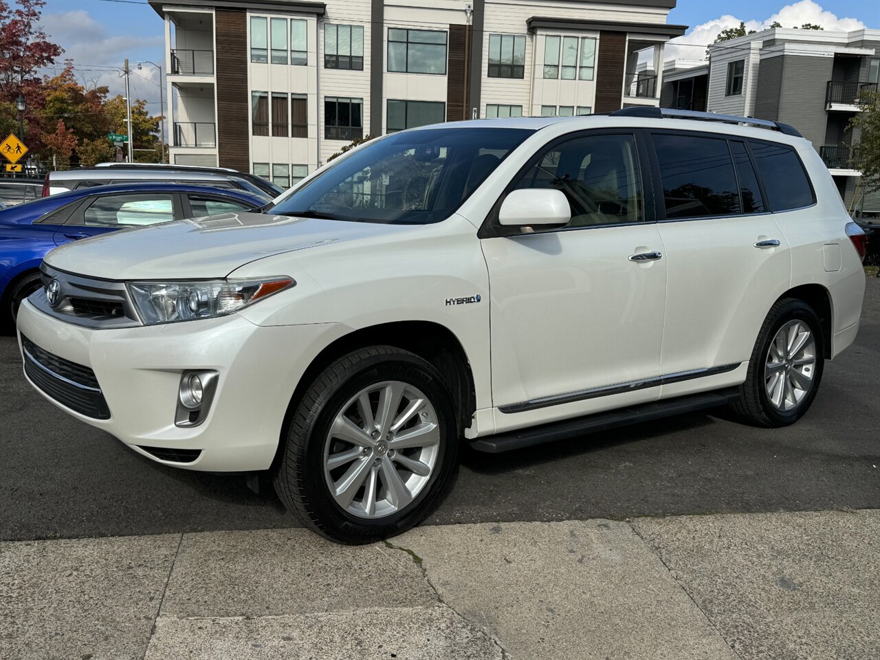 2012 Toyota Highlander Hybrid Limited AWD LEATHER BACKUP CAMERA   - Photo 1 - Portland, OR 97211