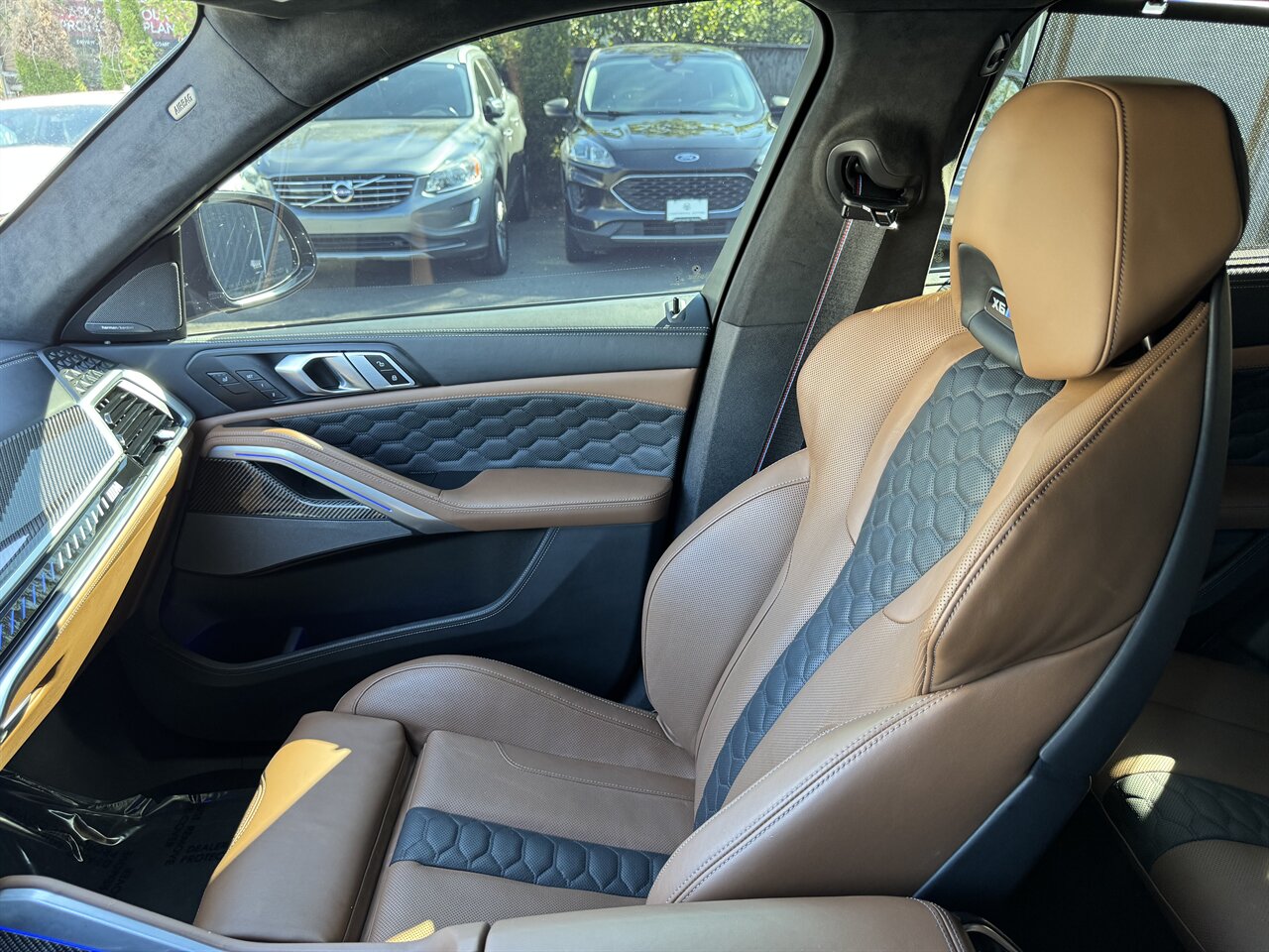 2024 BMW X6 M Competition - Photo 30 - Portland, OR 97211