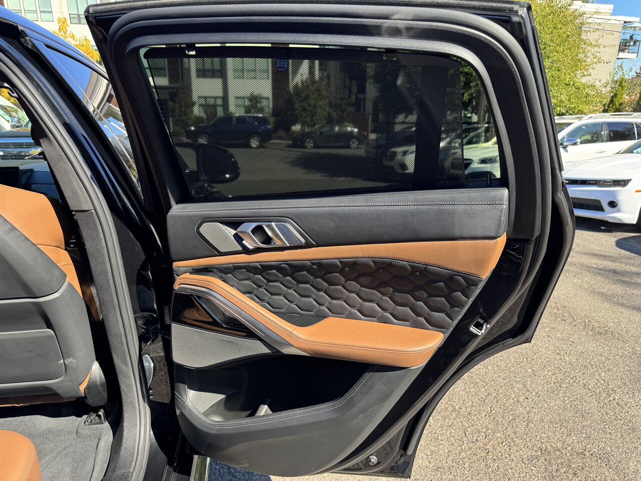 2024 BMW X6 M Competition - Photo 19 - Portland, OR 97211