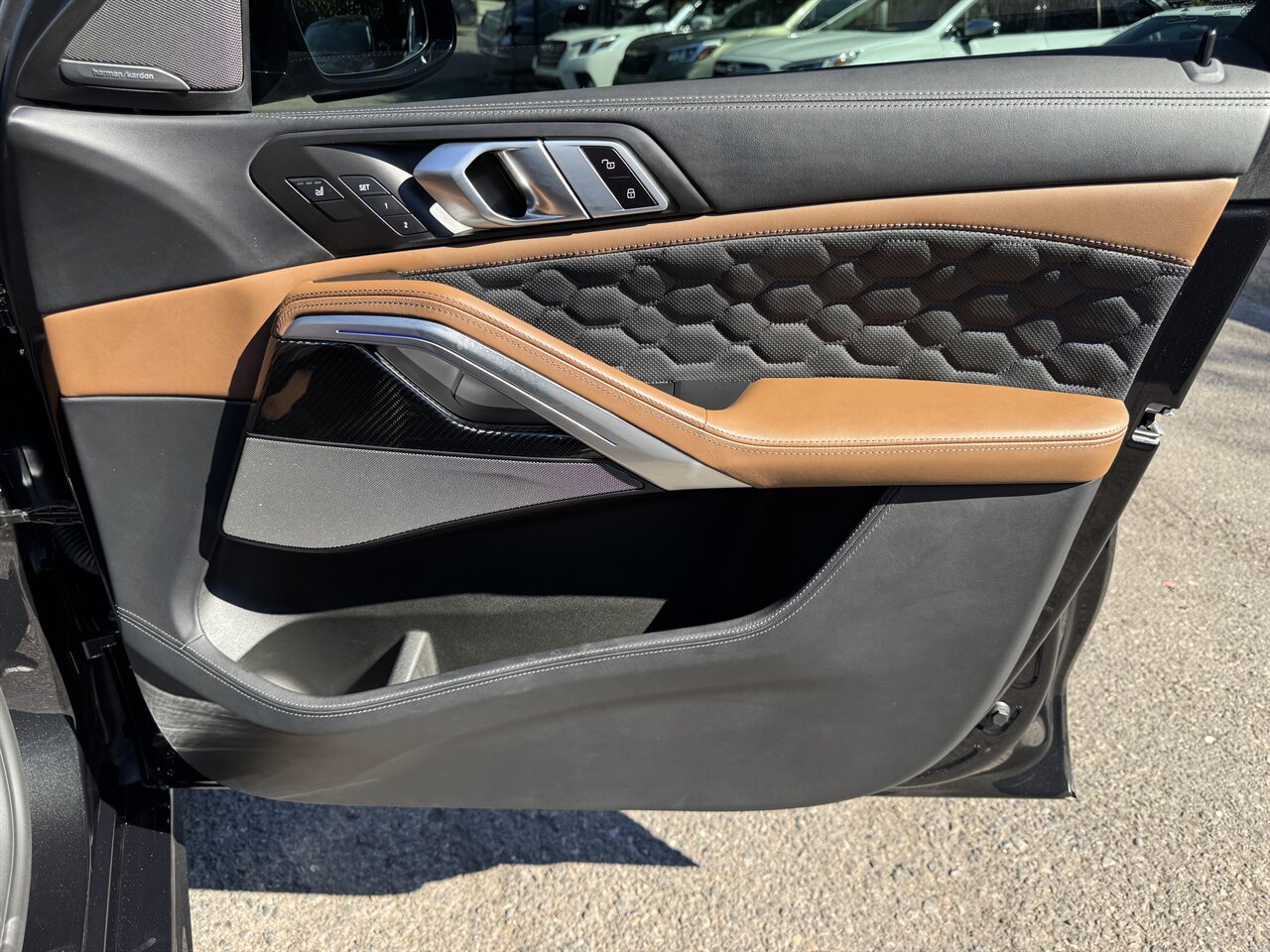 2024 BMW X6 M Competition - Photo 22 - Portland, OR 97211