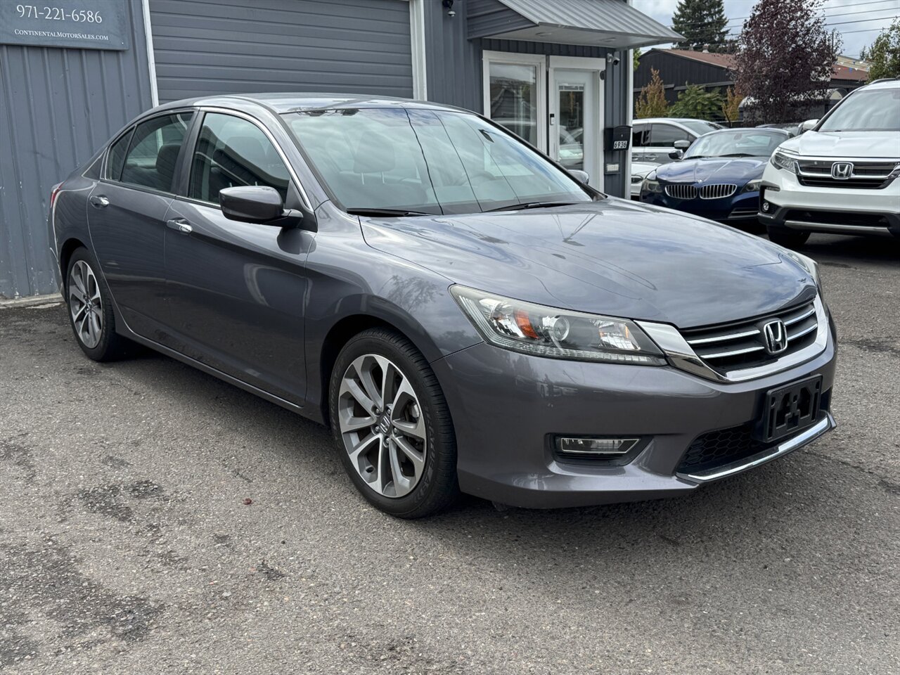 2013 Honda Accord Sport 1-OWNER BACKUP CAMERA - Photo 6 - Portland, OR 97211