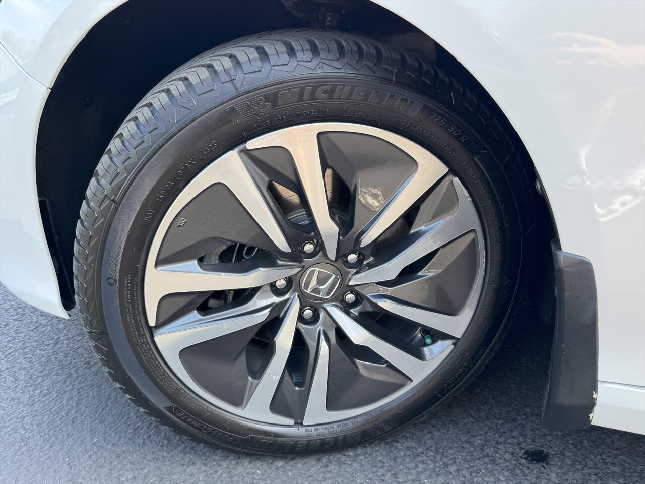 2020 Honda Accord Hybrid Touring ADAPTIVE CRUISE ONLY 56K MILES   - Photo 35 - Portland, OR 97211