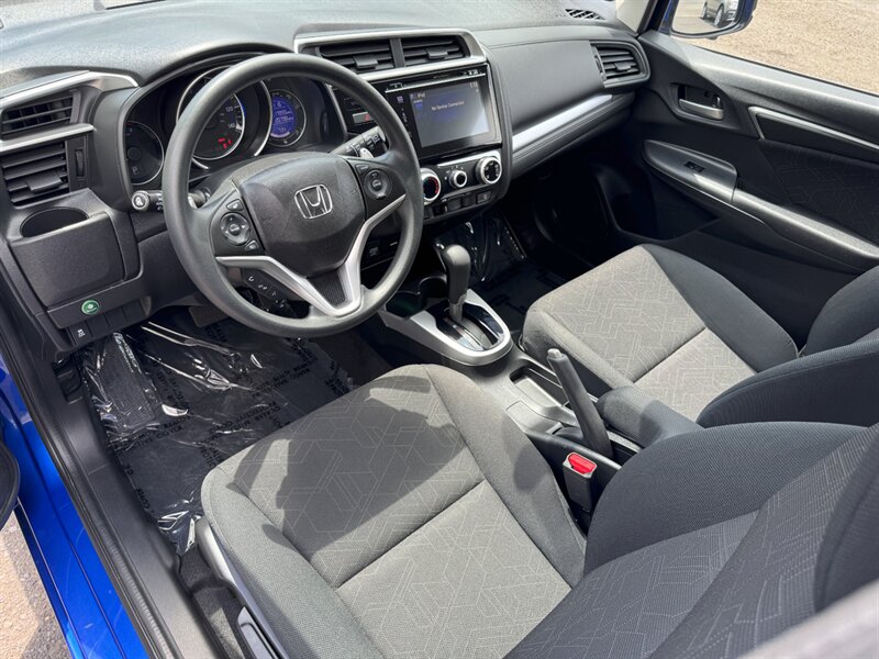 2017 Honda Fit EX BACKUP CAMERA ONLY 17K MILES  