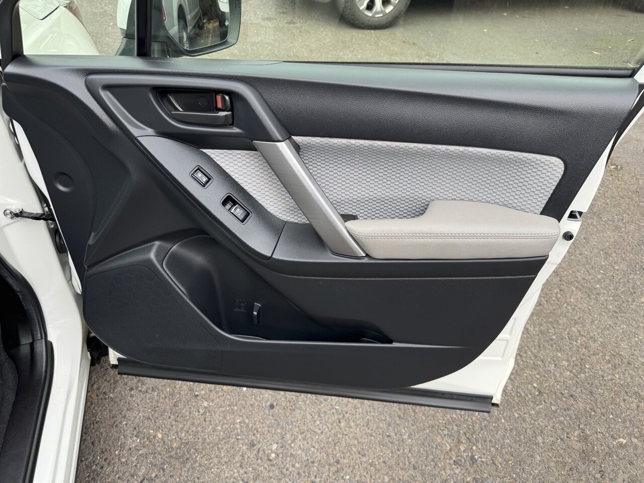 2017 Subaru Forester 2.5i Premium ADAPTIVE CRUISE   - Photo 19 - Portland, OR 97211