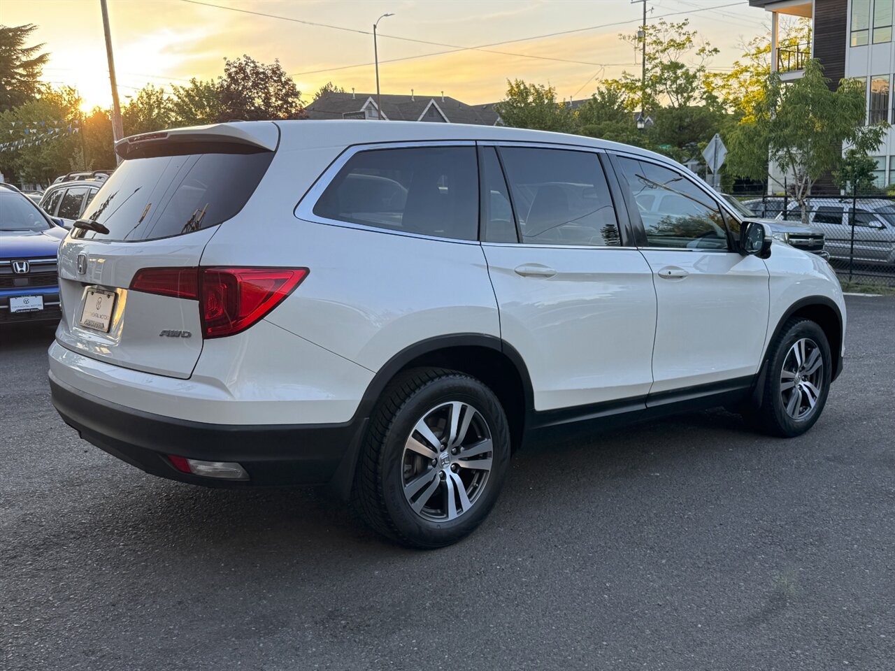 2018 Honda Pilot EX-L AWD LEATHER   - Photo 8 - Portland, OR 97211