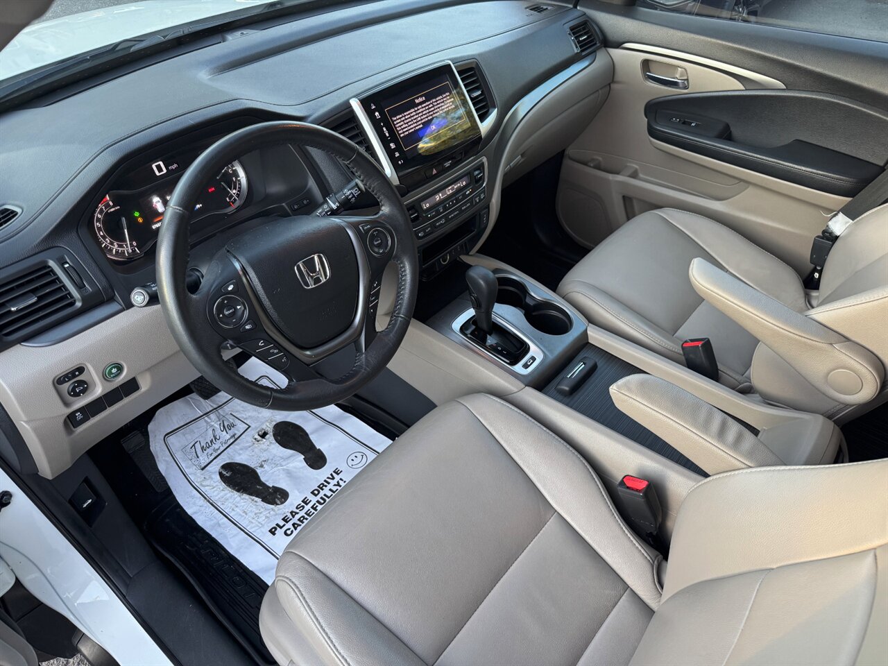 2018 Honda Pilot EX-L AWD LEATHER   - Photo 2 - Portland, OR 97211
