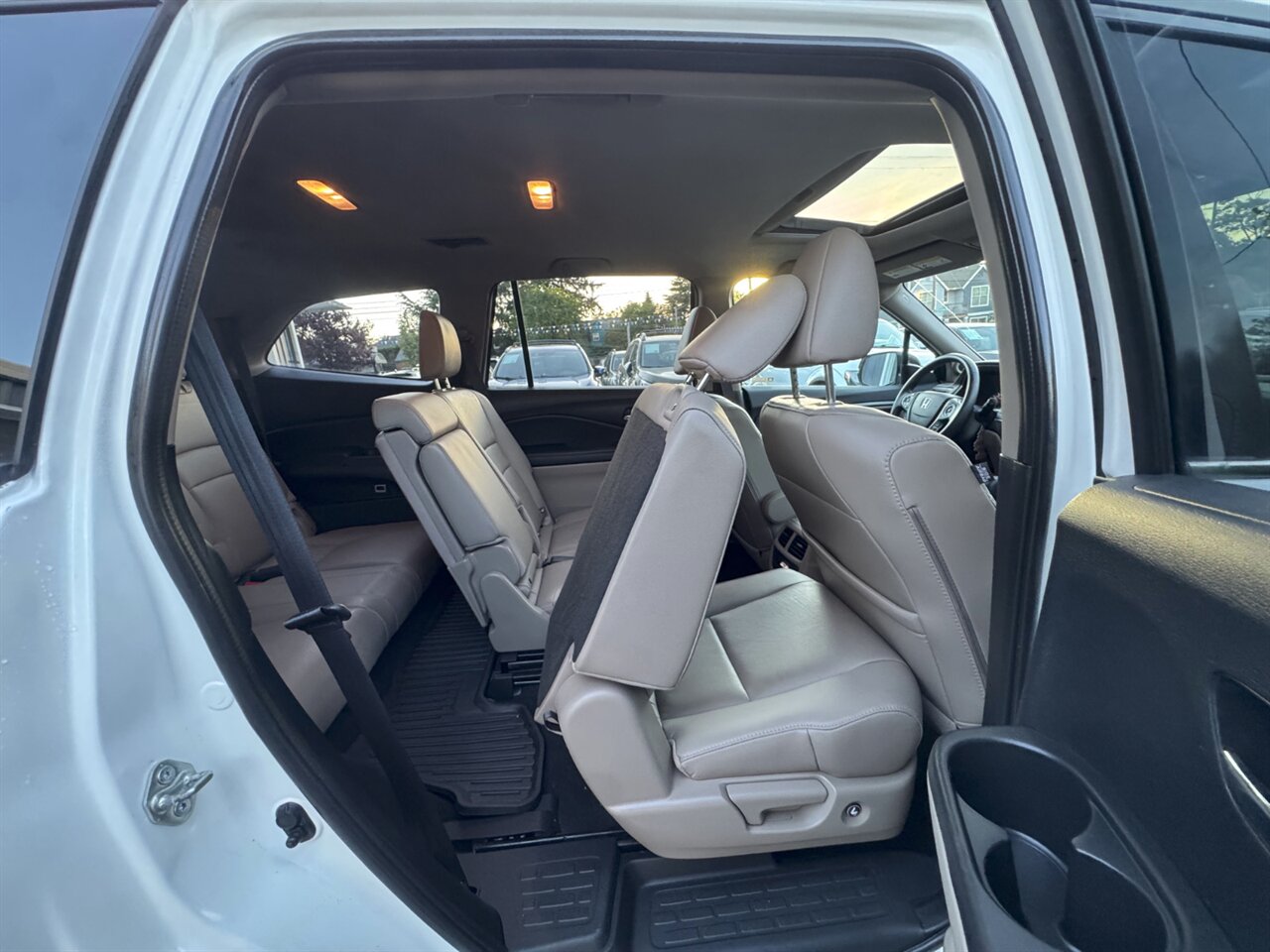 2018 Honda Pilot EX-L AWD LEATHER   - Photo 21 - Portland, OR 97211